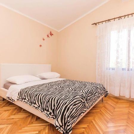Apartmani Andrija Pakoštane Extérieur photo